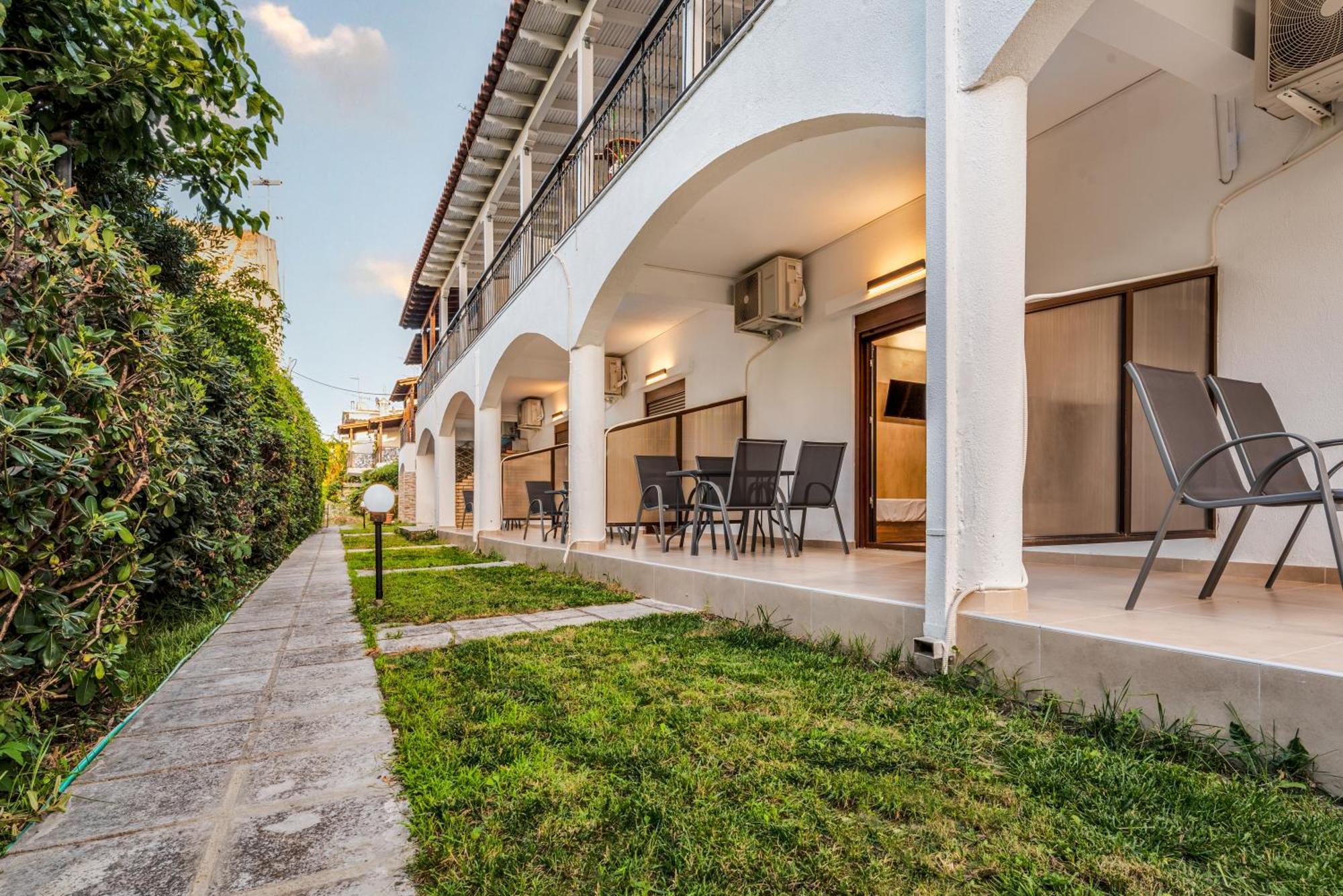 Odyssey Accommodation Pefkochori Buitenkant foto